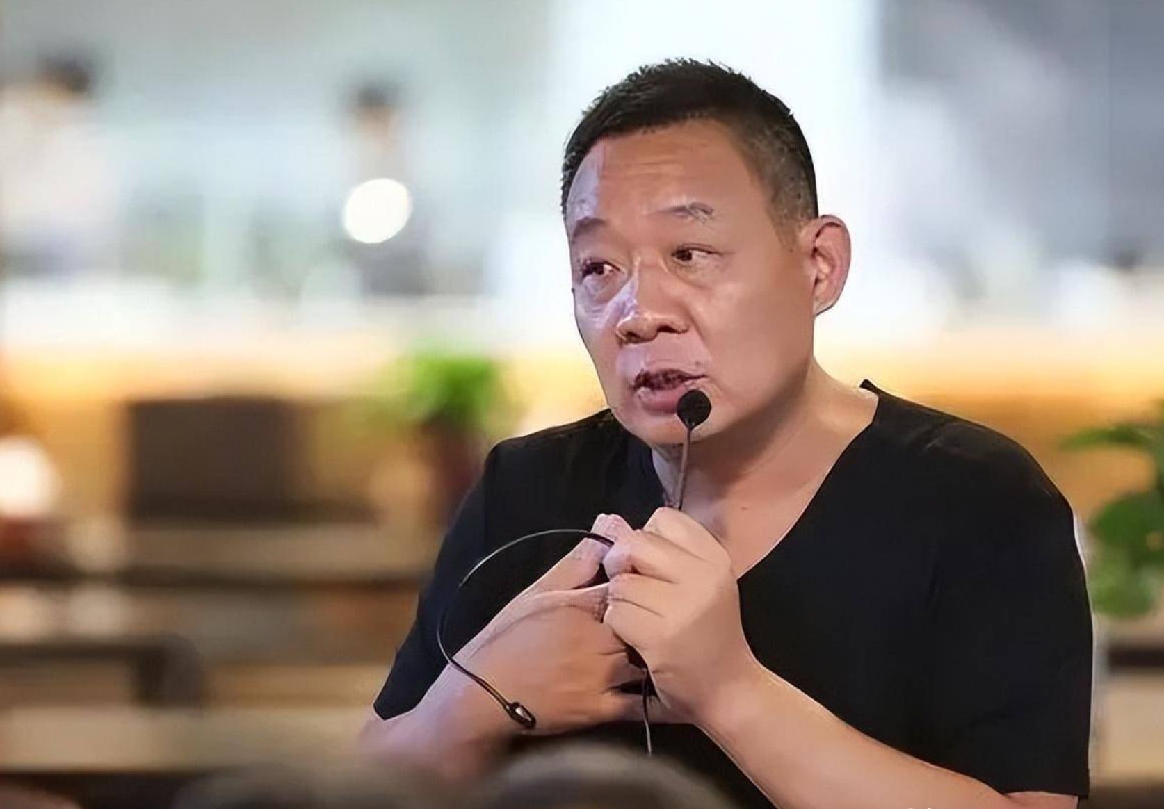 于东来回应招聘20名有犯罪前科人员